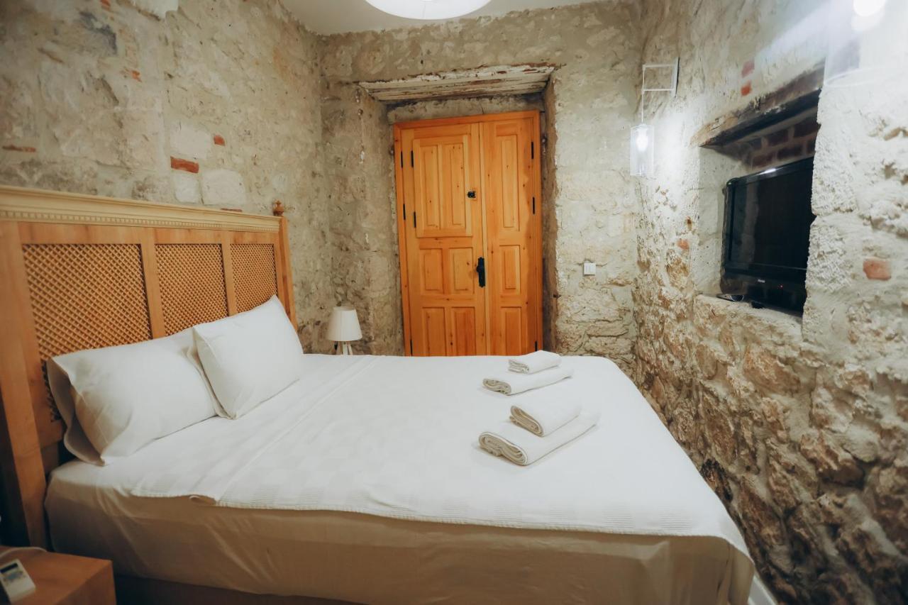 אלאקאטי 1881 Halil Efendi Otel מראה חיצוני תמונה